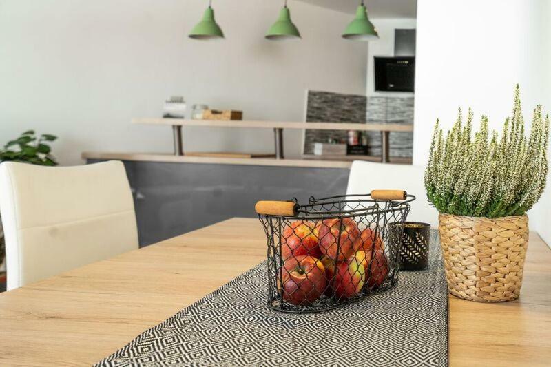 Old Town Luxury Apartment In Heart Of Bratislava Eksteriør billede