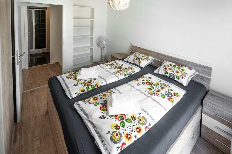Old Town Luxury Apartment In Heart Of Bratislava Eksteriør billede